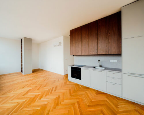 HEUHAUS__08